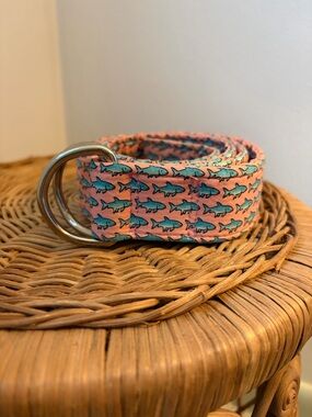Vineyard Vines Coral Belt with Teal Shark Pattern